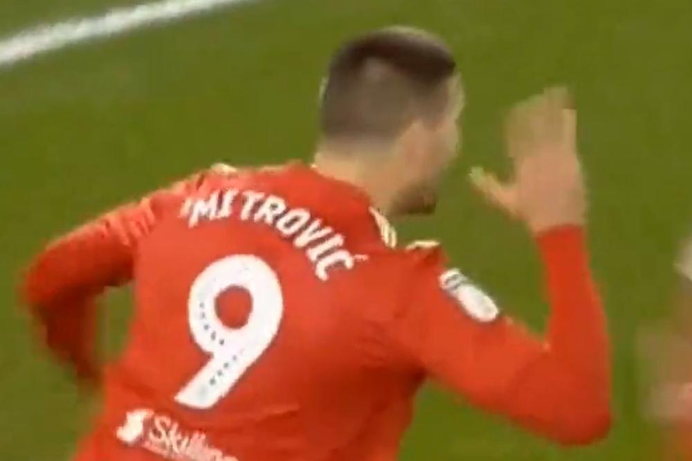 FULAM JE GUBIO, A ONDA JE NA SCENU STUPIO MITROVIĆ: Novi briljantan gol srpskog napadača!