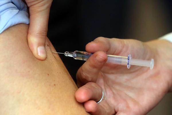 Obezbeđeno više od 373.000 vakcina protiv sezonskog gripa