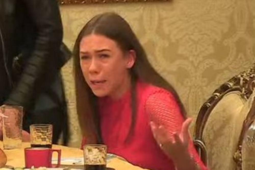 UŽAS! Milijana se OTVORILA o SILOVANJU! Pao je mrak, imao je NOŽ i desilo se, kasnije joj je SLAO MORBIDNA PISMA