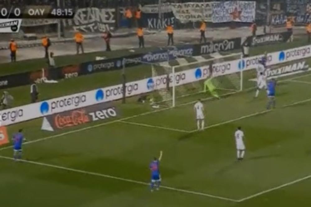 OLIMPIJAKOS JE VLADAR GRČKE: PAOK pao u Solunu posle 3 godine i bukvalno predao titulu najvećem rivalu!