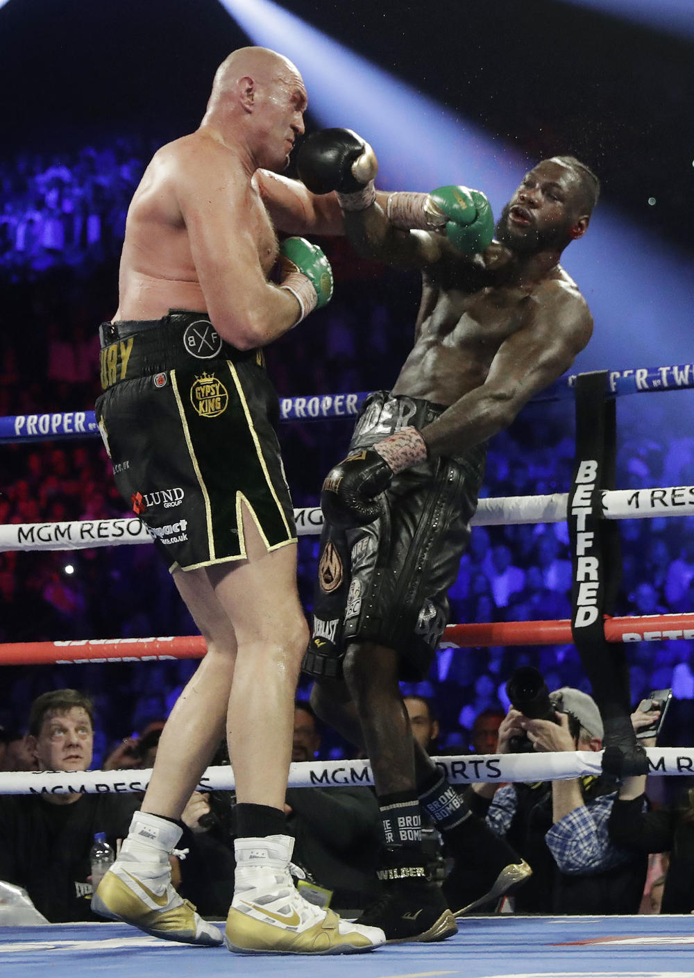 Tajson Fjuri u okršaju protiv Vajldera