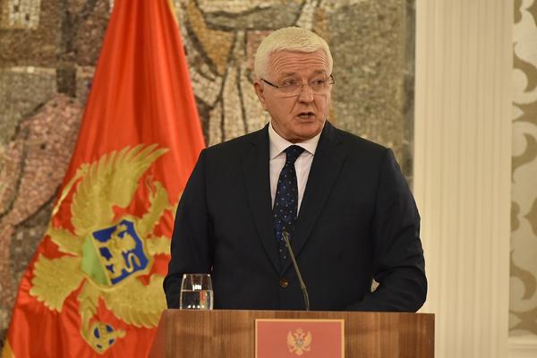 CRNOGORSKI PREMIJER ŠOKIRAO IZJAVOM: Neće nas podučavati srpski predsednik, ZAKON VAŽI ZA SVE!