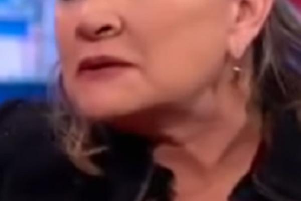 NEVERICAAA: GLUMICA ŽELI DA ODSEČE POLNI ORGAN PRODUCENTU! Pale ozbiljne PRETNJE, razlog LEDI KRV U ŽILAMA