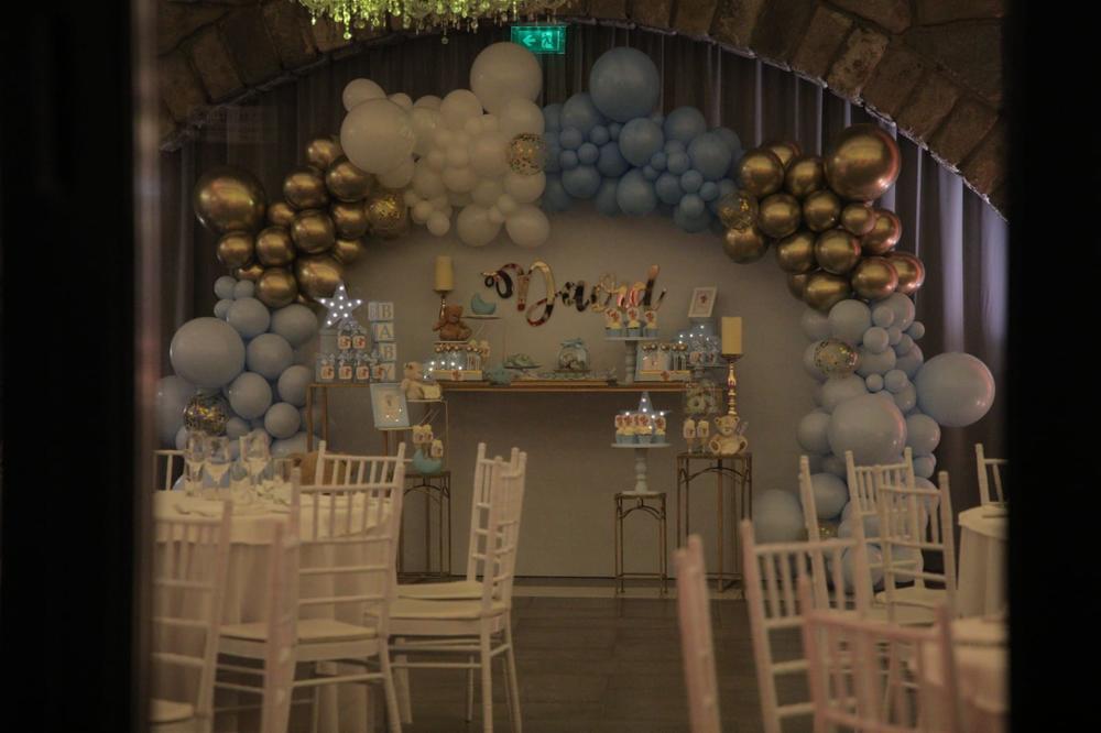 LUKA JOVIĆ PLATIO 22.000e ZA ROĐENDAN SINA JEDINCA! Ovo su DETALJI luksuzne proslave! Fudbaler se nije ni POJAVIO