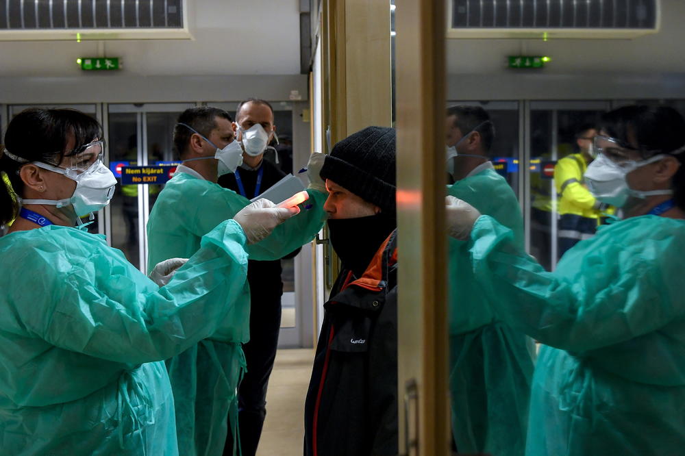 DERBI JUVENTUS - INTER BEZ NAVIJAČA ZBOG KORONAVIRUSA: Mihina Bolonja protiv Lacija igra pred punim tribinama!