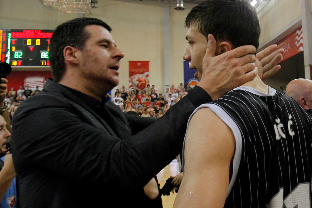 VLADA JOVANOVIĆ ZAGLAVLJEN U KINI: Bivši trener Partizana u problemu zbog koronavirusa!