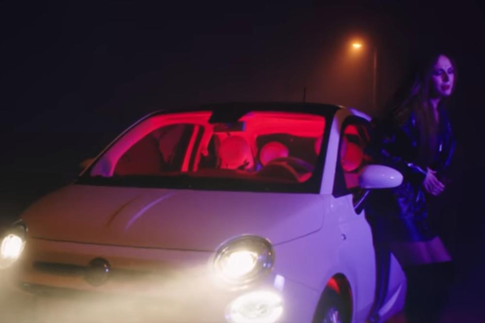 NAŠA PEVAČICA 1. BRAK NE SPOMINJE, A DRUGOG MUŽA JE OSTAVILA POSLE 45 DANA: Čim je dobila dete IZNENADILA POTEZOM!