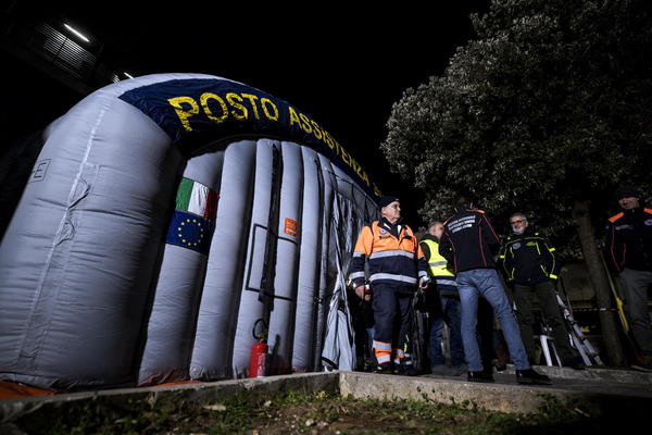 DEVOJČICA (4) OBOLELA OD KORONAVIRUSA: Italijani otkrili da je MATIJA bio PRVI PACIJENT, zarazio TRUDNU SUPRUGU!