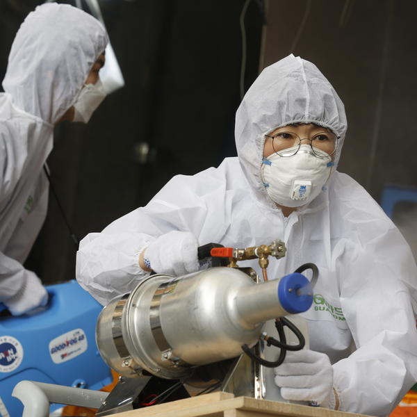 KORONAVIRUS JE PROIZVEDEN U LABORATORIJI?! Strašno saznanje naučnika sa Tajvana!