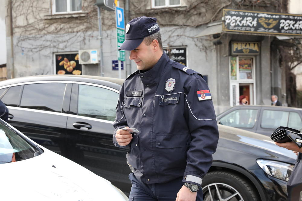 AKCIJA POLICIJE U CENTRU BEOGRADA! Pazite dobro, KAZNA JE 5.000 DINARA! (FOTO)