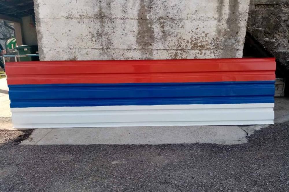 KAO IZ VREMENA UDBE: Komšija ga prijavio zbog trobojke, ali on poručuje da NE DA SVETINJE!