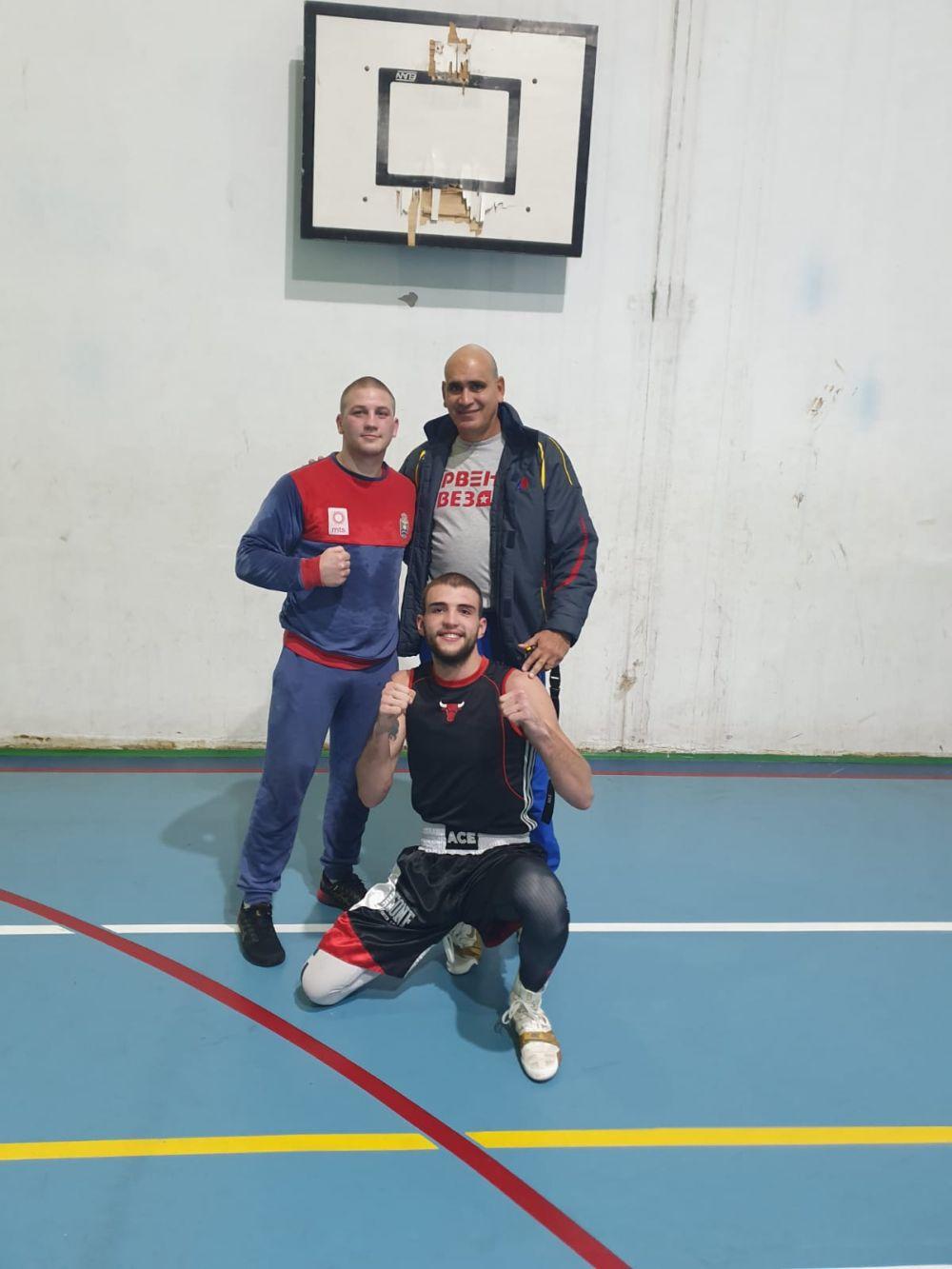 Veljko Ražnatović i Sandro Poletan sa trenerima