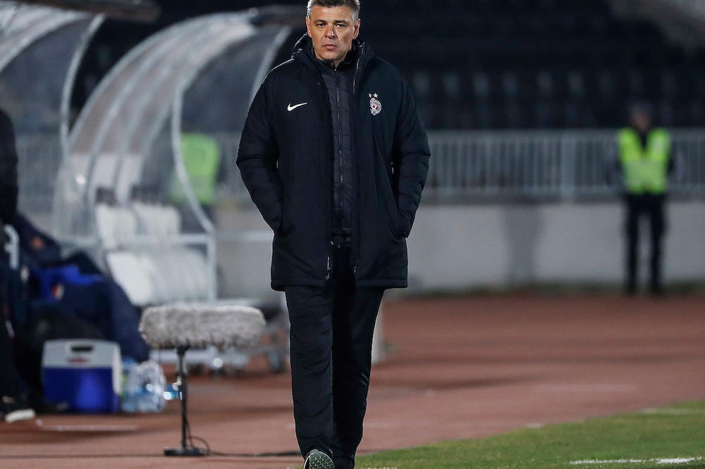 GROBARI, SAVO JE SLOBODAN? Da li je vreme za povratak Miloševića na klupu Partizana? (ANKETA)