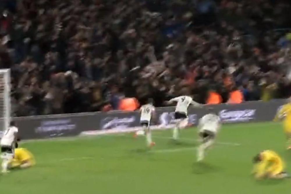 MITROVIĆ U 94' ZA EKSTAZU: Srbin od tragičara do heroja za četiri minuta!