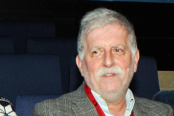 SIT SAM VIŠE, MALO MI SE GADE! Peca Popović se opet oglasio nakon zabrane promocije KNJIGE! OVOG PUTA JE BIO OŠTAR