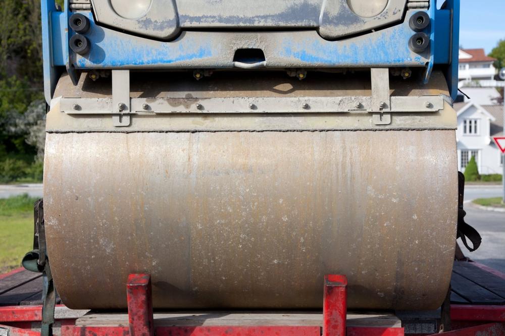 HOROR U BALKANSKOM GRADU: Dečaka (12) PREGAZIO VALJAK na fudbalskom terenu, ima TEŠKE POVREDE!