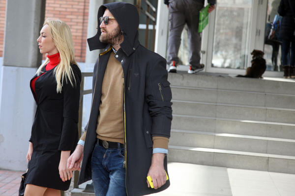 VEZAO MU RUKE KANAPOM I DAO MU JE NEKU BELU SUPSTANCU? Jezivi detalji hapšenja Darka Kostića