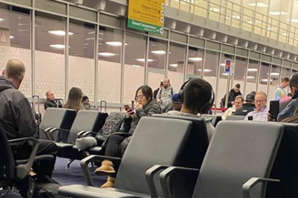 BLOGERKA IZAZVALA BES LJUDI NA AERODROMU: Niko ne može da veruje koliko je samo BAHATA (FOTO)