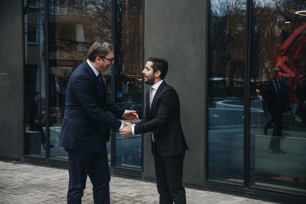 OVO JE NOVI MINISTAR GRAĐEVINE: Naslednik porodične kompanije, poznat i po tvitovima