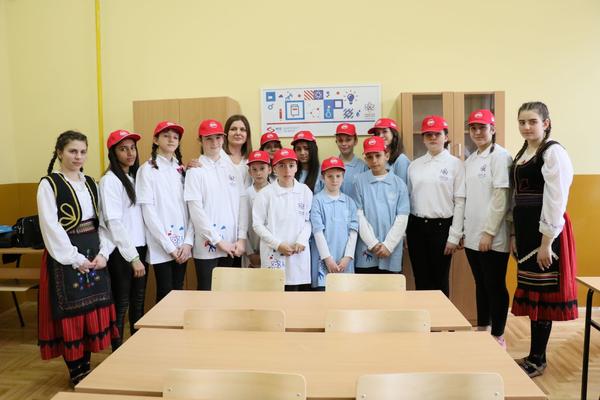 Osnovna škola „Veljko Đuričin“ u Jarkovcu dobila kabinet za ruski jezik, uz podršku NIS-a