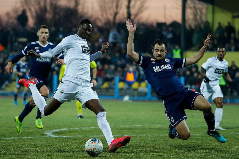 NEMA VIŠE NEPOZNANICA: Roma otkrila detalje prodaje Sadika Partizanu, postoji jedna stavka u ugovoru!
