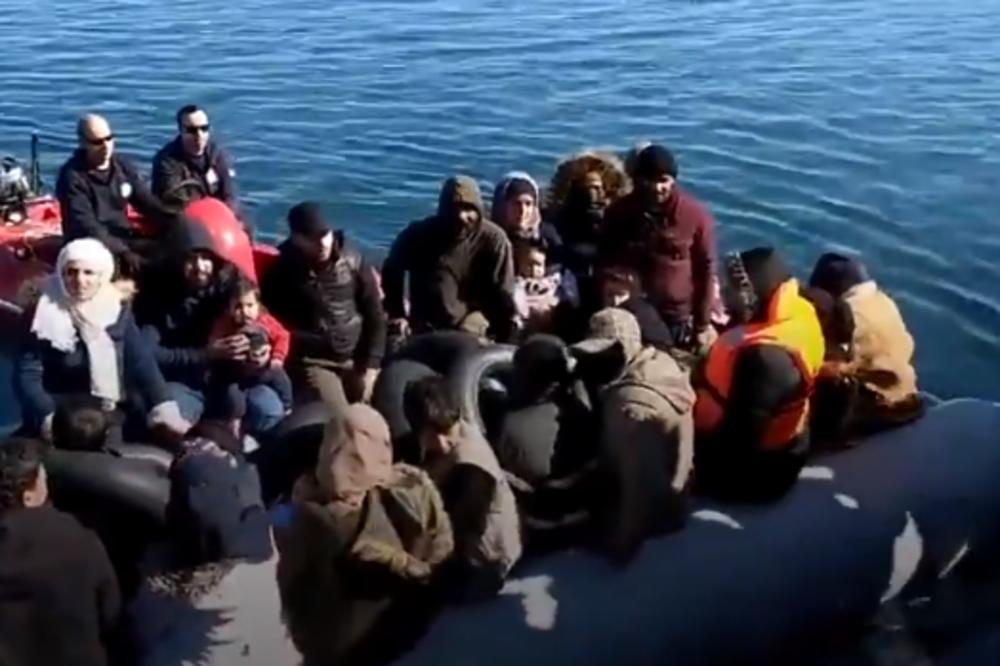 UŽAS KOD TUNISA: Najmanje 20 migranata iz Afrike nastradalo nakon što im je potonuo čamac!