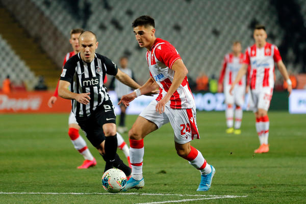 DERBI BEZ GOLOVA NA RUKU ZVEZDI: Tenzije na terenu, ispromašivali se Vukanović, Gavrić, Ivanić i Natho!