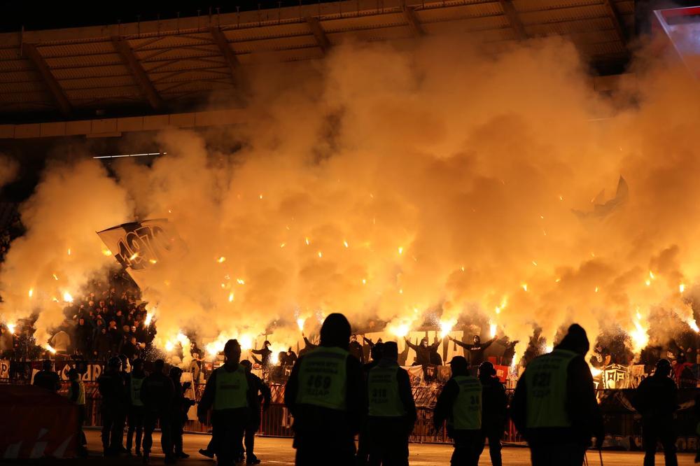 SASUTO DRVLJE I KAMENJE PO BIVŠEM TRENERU PARTIZANA: On je asocijalan tip sa s**nje sposobnostima!