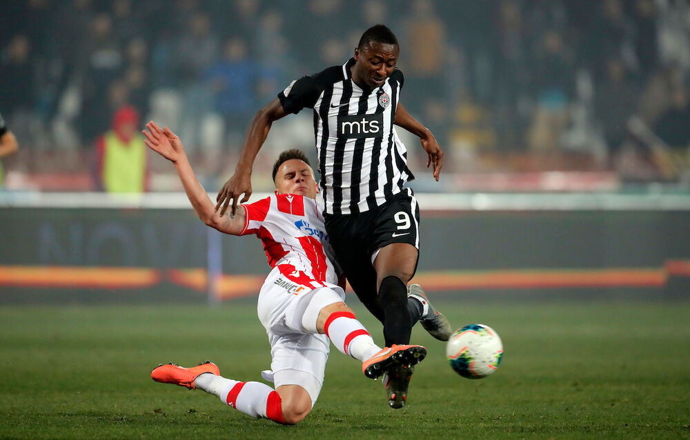 Umar Sadik na utakmici Crvene zvezde i Partizana