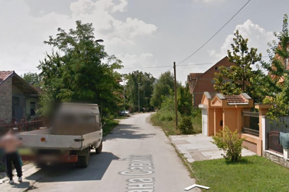 MLADIĆ (21) IZ NOVOG SADA POTPUNO NAG SKOČIO KROZ PROZOR! Pre toga je u stanu bio sa DEVOJKOM, zna se ŠTA SE DESILO