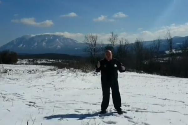 OVAKO PALMA VEŽBA PRED IZBORE! Otišao je na Rtanj pa poslao veoma zanimljivu PORUKU! ZVUČAO JE KAO MILOŠEVIĆ