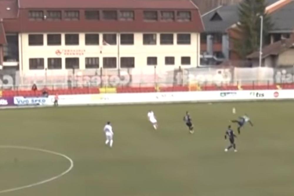 MOŽDA NAM JE FUDBAL LOŠ, ALI JE I URNEBESAN: Kiks golmana Spartaka zbog koga mu se smeje cela država!