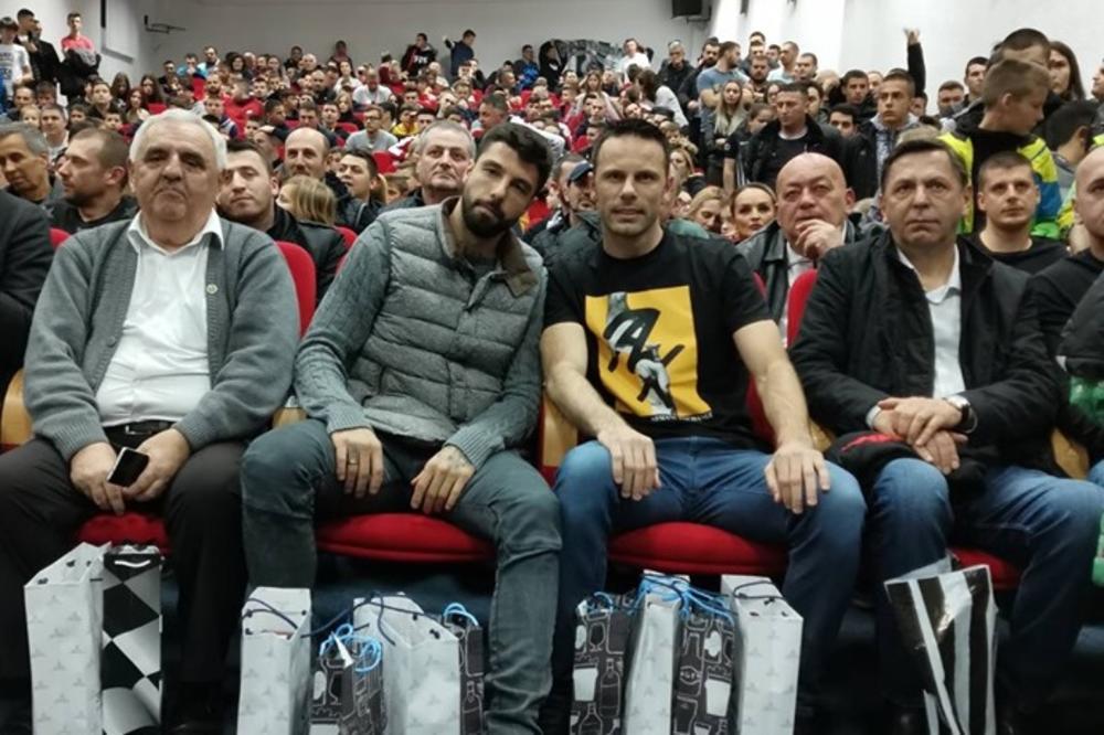 KOLIKO JE KNEZ LAZAR SRBIJA, TOLIKO SU PARTIZAN I TREPČA SRBIJA: Crno-beli u borbi za srpstvo na Kosovu!