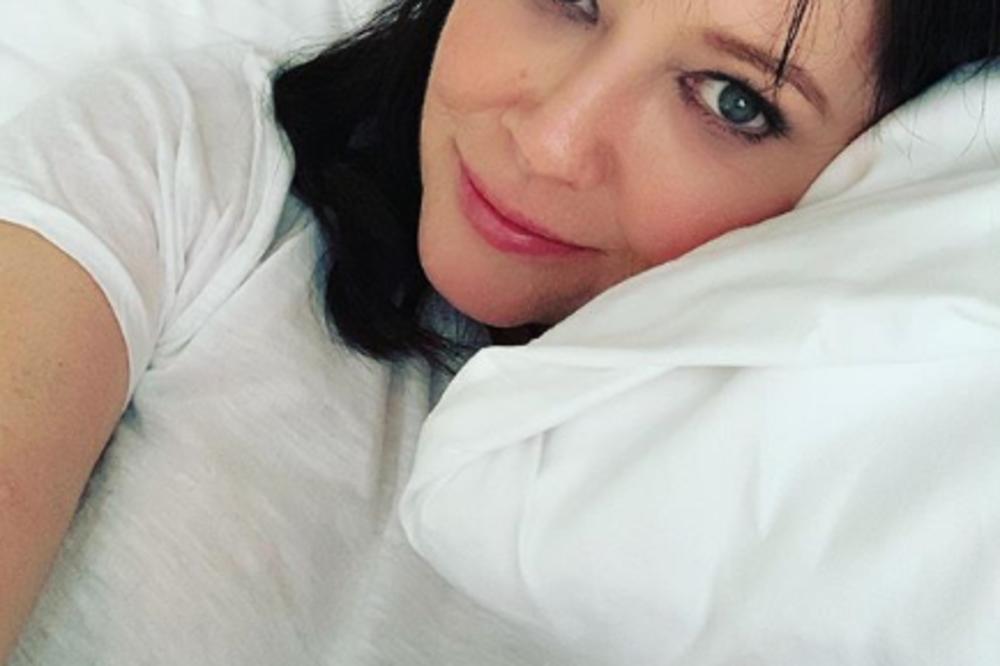 VOLJENA GLUMICA U EMISIJI OBJAVILA TUŽNU VEST! BOLUJE OD KANCERA, BORBA JE BILA UZALUD: Rak se vratio!