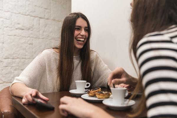 OVAKO ĆETE PREPOZNATI HOROSKOPSKI ZNAK SAGOVORNIKA ZA 15 MINUTA: Ova RECEČICA ga odaje na keca