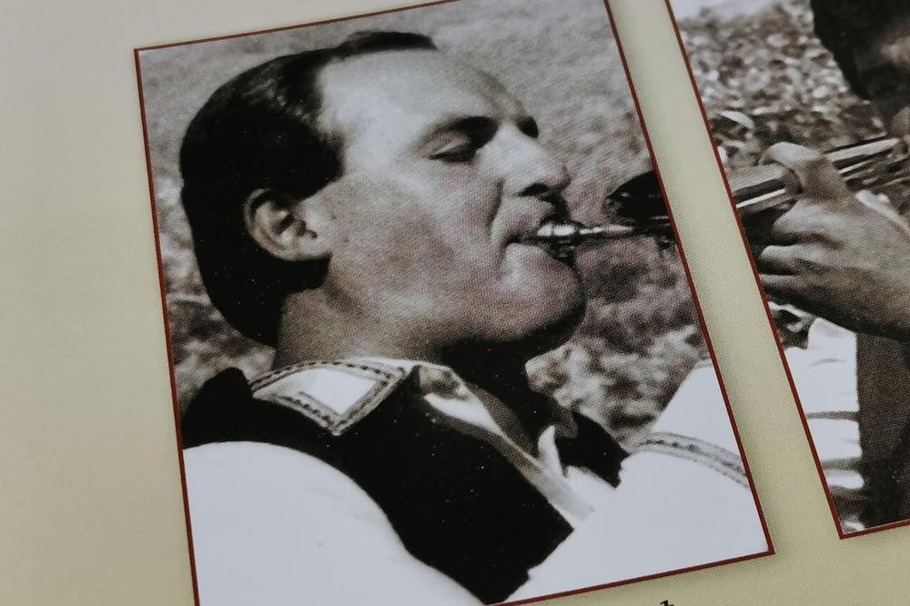 SRBIN KOGA SVI VOLIMO DOBIJA SVOJ SPOMENIK! Užičani se se odužili ovom DOBROM ČOVEKU!