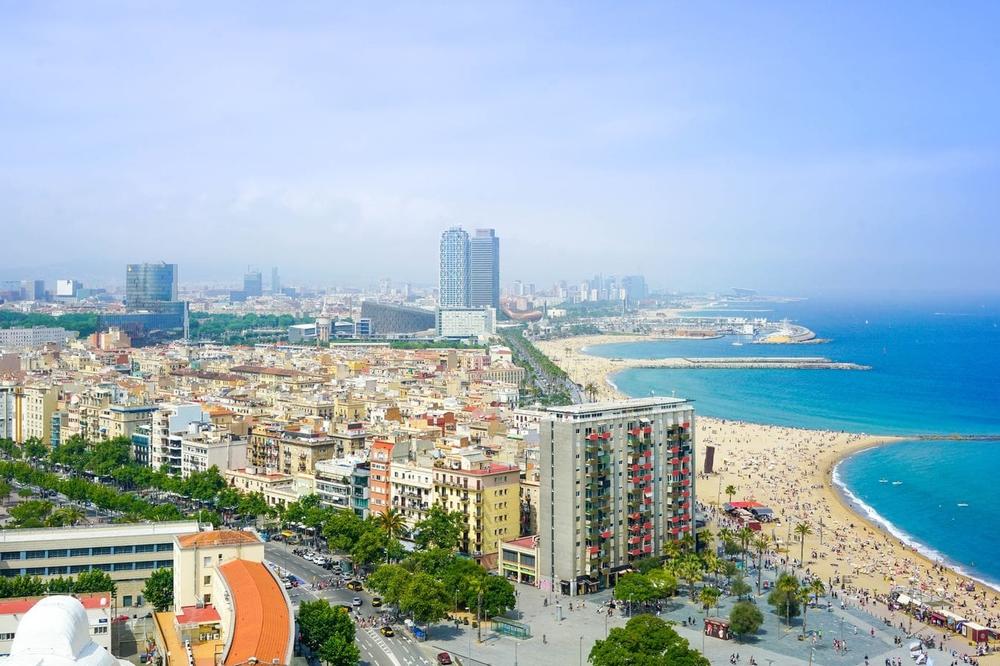 OSTALO JE JOŠ SAMO 10 MESTA PO NAJNIŽIM CENAMA: Ne propustite šansu da odete u ISTANBUL, BARSELONU I KAPADOKIJU!