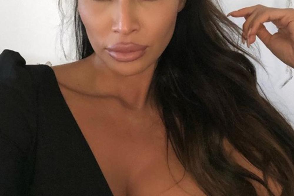 LJUBILA NAŠEG TENISERA, A ONDA JE FUDBALER OSTAVIO ZBOG DEČKA NAŠE PEVAČICE: Ovako DANAS izgleda Sunčica Travica!