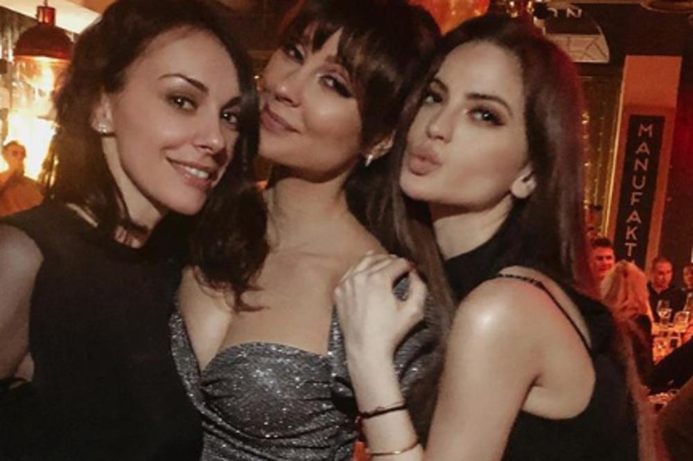 SLOBODA MIĆALOVIĆ KUPILA SESTRI ZA ROĐENDAN GALA POKLON! A TEK ŠTA JE OD DEČKA DOBILA... Glumica se RASPAMETILA!