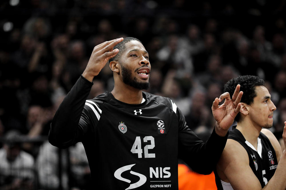 MOZLI SE VRATIO U SRBIJU I POSTAĆE DEO AMBICIOZNOG TIMA: Amerikanac ide kod bivšeg trenera Partizana (FOTO)