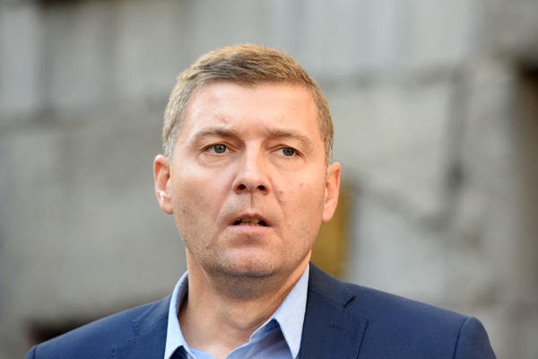 SNS: Zahtev Komisiji i Zelenoviću da održe ponovljene izbore