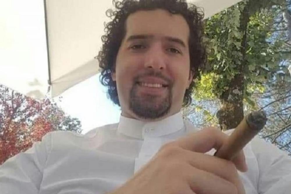 KAKAV HIT, MILOV I MIRAŠEV POP SNIMLJEN U KOCKARNICI, SA TOMPUSOM, NALIVA SE ALKOHOLOM: Ali to NIJE SVE! (FOTO)