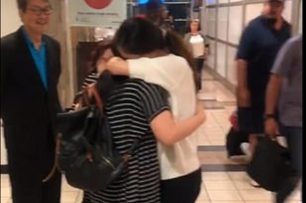 OTAC JE DAO NA USVAJANJE DA BI SE OSVETIO NJENOJ MAJCI: 33 godine kasnije su se srele - ova priča će vas ODUVATI