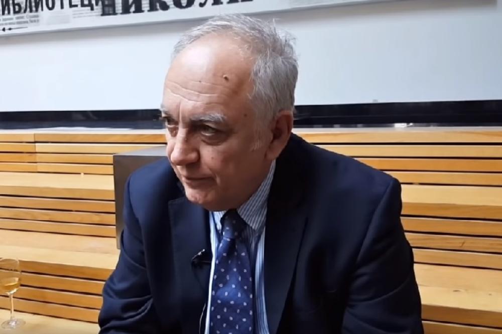 TEODOROVIĆ ZGROZIO LJUDE NA TVITERU:Vučić u zvanične posete da ide kao kopilot aviona Ratnog vojnog vazduhoplovstva