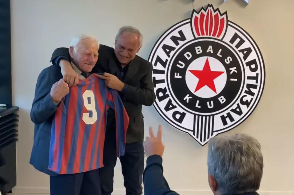 NEDOSTAJAO SI NA VEČITOM DERBIJU: Legenda Partizana proslavila 93. rođendan - fešta u Humskoj!