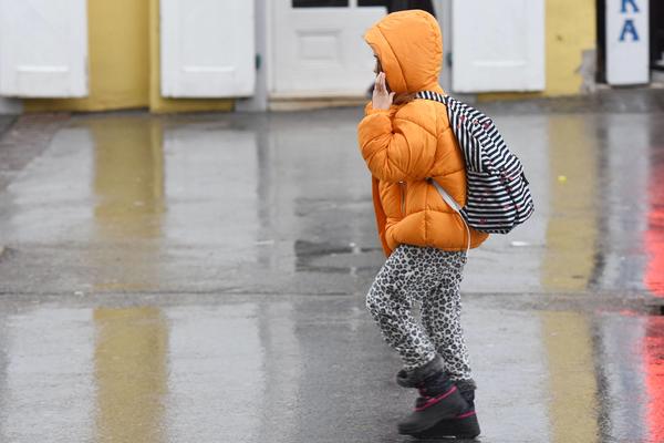 STIŽE SNAŽNO NEVREME, JEDAN DEO SRBIJE ĆE BITI POSEBNO POGOĐEN: Hitno se oglasio RHMZ, a evo šta nas čeka SUTRA