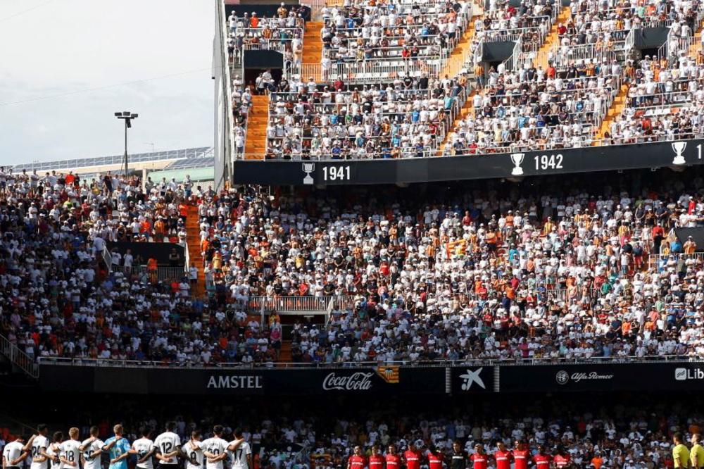 ZVANIČNO JE - KORONAVIRUS UGROZIO LIGU ŠAMPIONA: Doneta je prva odluka u vezi s revanšima 1/8 finala!