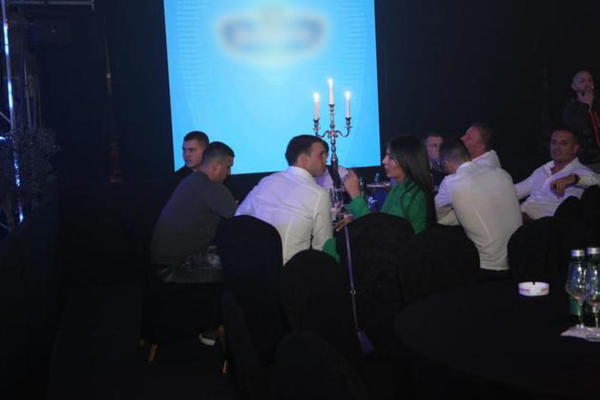 ANASTASIJA SA DEČKOM NA KOPAONIKU! Svi pričaju samo o tome kako su LEP PAR, a sa njima u društvu i ON