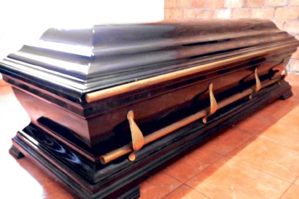 U BEOGRADU JE SKUPLJE ČAK I UMRETI! OVO MOGU DA PRIUŠTE SAMO BOGATI BIZNISMENI: Evo koliko koštaju sahrane u Srbiji