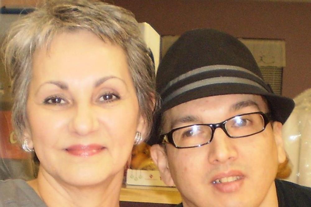 ZNALA JE DA NEŠTO S NJOM NE VALJA, A ONDA JOJ JE BAKA DALA OVE 2 AMAJLIJE: 30 godina KASNIJE saznala je i ZAŠTO